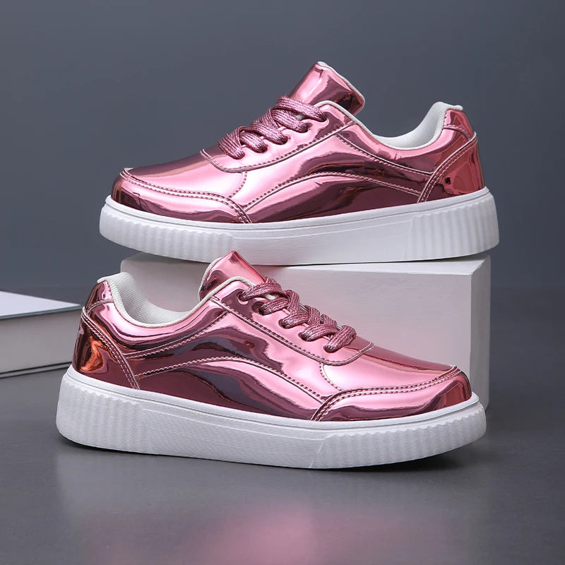 Snappy Metallic Sneakers Crest Harbor