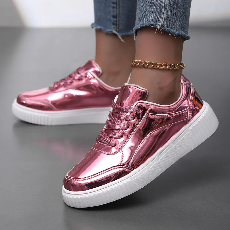 Snappy Metallic Sneakers Crest Harbor