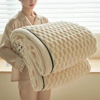 Super Warm Plush Throw Blanket Comforter
